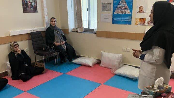 برگزاری کلاس آموزشی ترویج تغذیه با شیر مادر در فرهنگسرای مهر